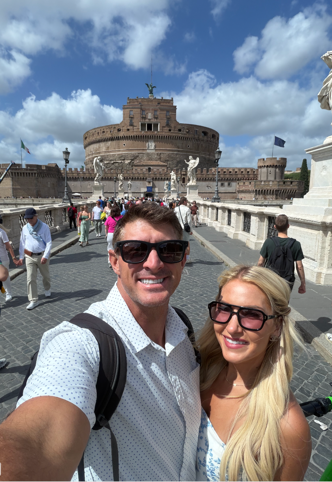 Devin and Summer sightseeing together in Rome